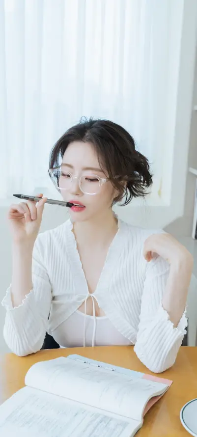 狠狠综合久久久久尤物_国产超碰人人爽人人做_欧美日韩一区二区精品视频在线观看